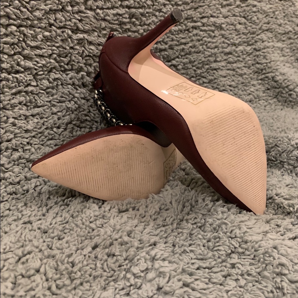 Shoes - Picture 2 of 2